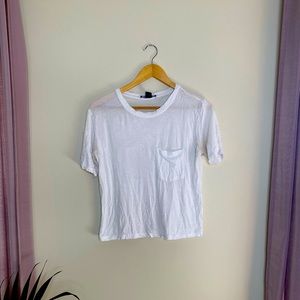 White crop tee